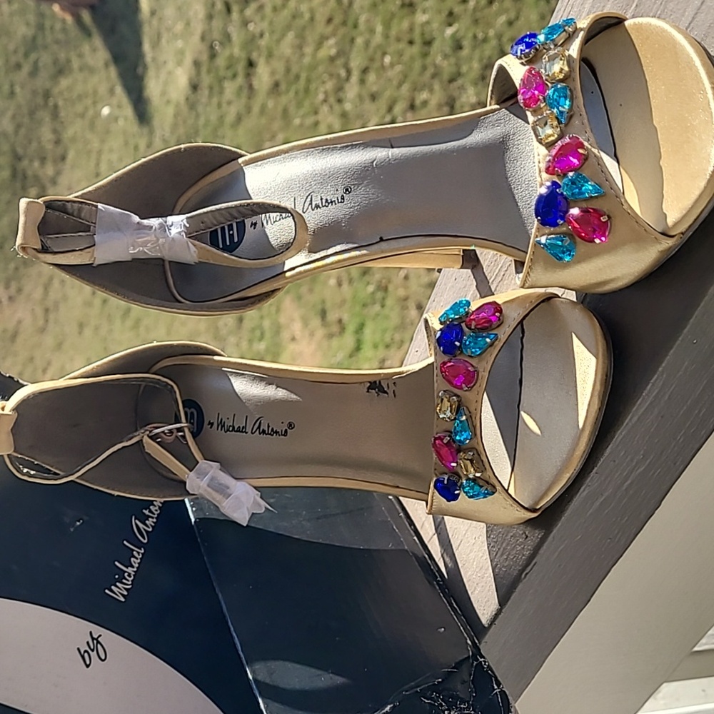 Michael Antonio sexy high heels- champagne satin
